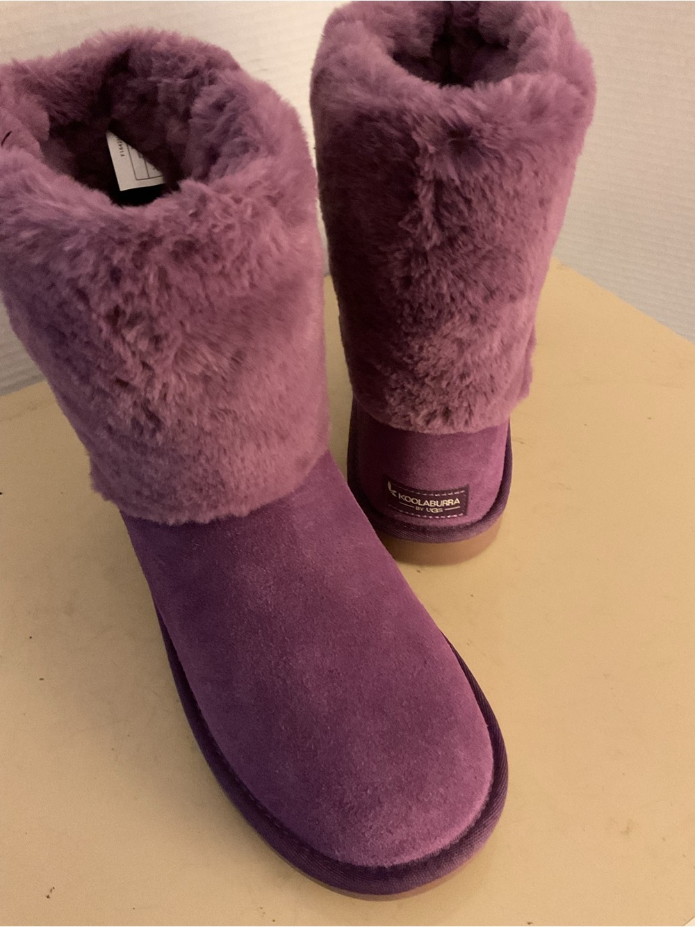Koolaburra by Uggs women youth purple suede fur short classic boots US 5